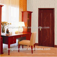 Suministro de diseño popular puerta de madera sólida interior